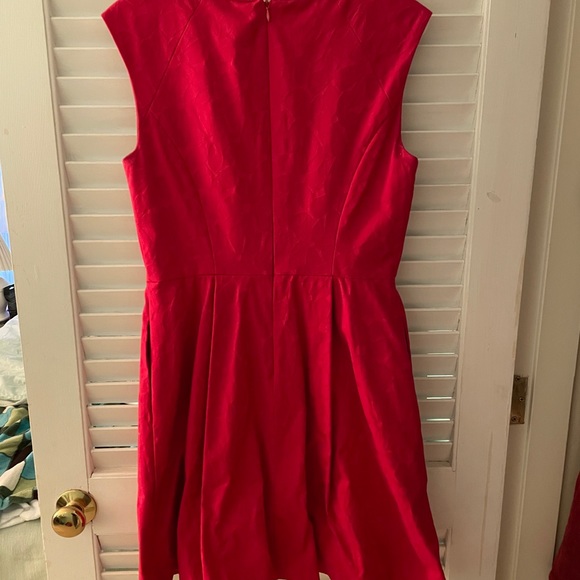 Hot pink dress - Picture 2 of 2